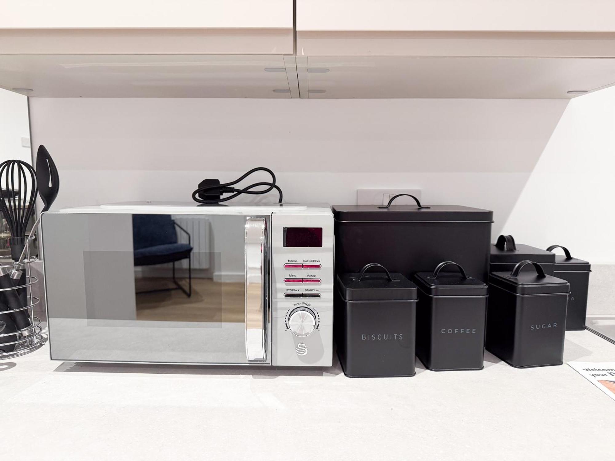 Spacious Modern 1 Bed Apartments In St Neots - Perfect For Contractors & Professionals - Free Parking - Wifi - Fully Equipped Kitchen - Smart Tv Ideal For Work Stays And Long Projects Εξωτερικό φωτογραφία