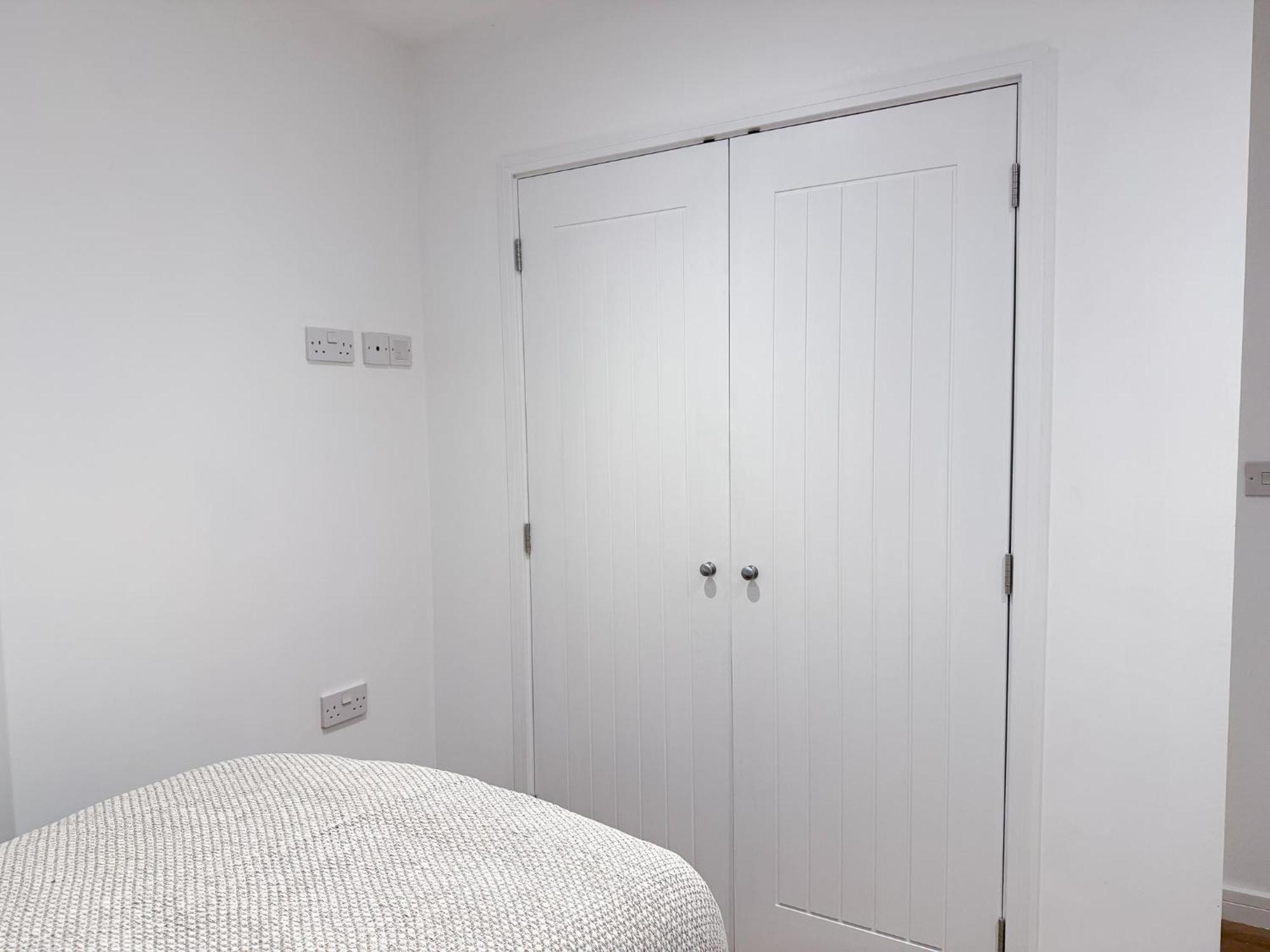 Spacious Modern 1 Bed Apartments In St Neots - Perfect For Contractors & Professionals - Free Parking - Wifi - Fully Equipped Kitchen - Smart Tv Ideal For Work Stays And Long Projects Εξωτερικό φωτογραφία