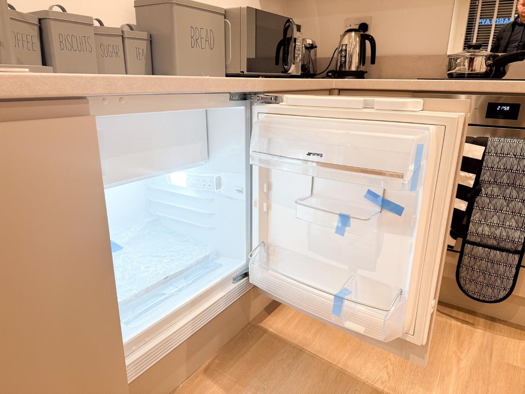 Spacious Modern 1 Bed Apartments In St Neots - Perfect For Contractors & Professionals - Free Parking - Wifi - Fully Equipped Kitchen - Smart Tv Ideal For Work Stays And Long Projects Εξωτερικό φωτογραφία